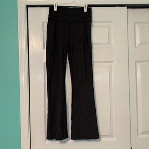 Lululemon sz 6 flare pant